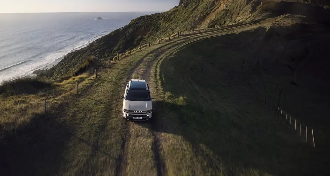 Hyundai Nexo: Ketika Mobil Bukan Lagi Soal Mesin, Tapi Soal Arah Masa Depan